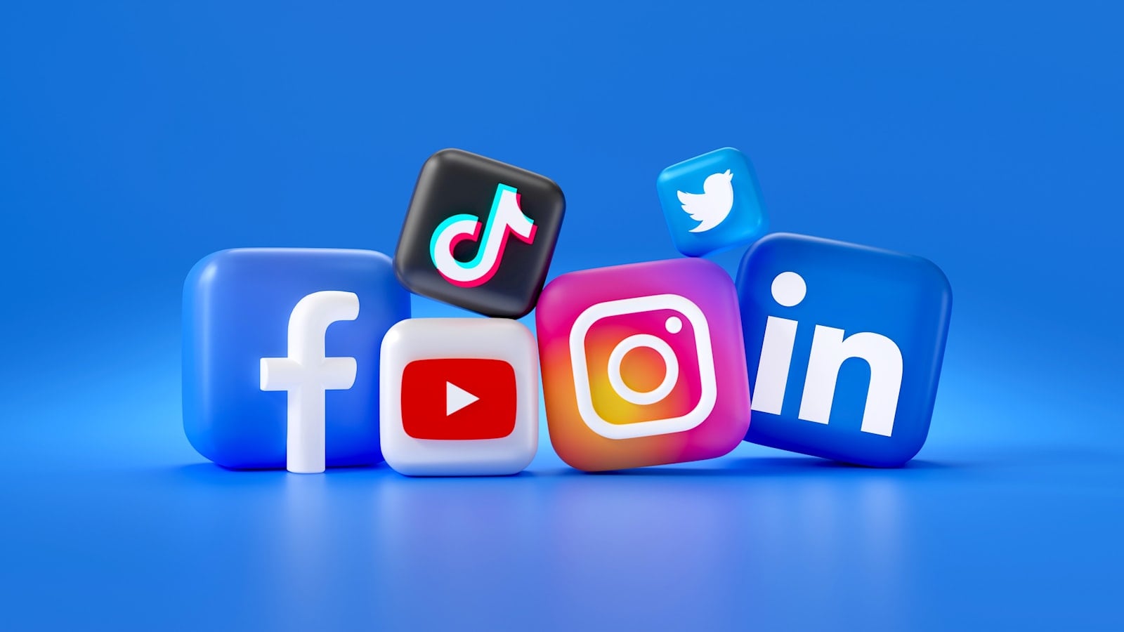 Konten Berseri di Media Sosial: Strategi 2026 Biar Followers Nungguin Upload Kamu